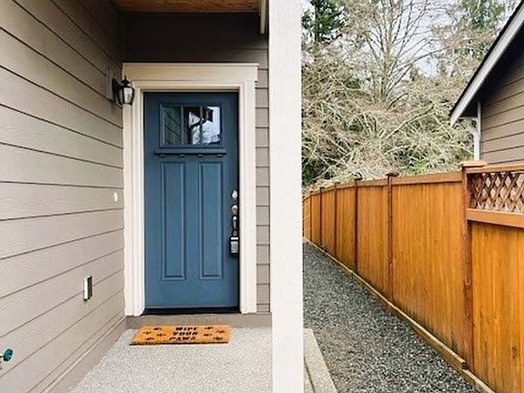 4th image of 3425 102nd Ave NE