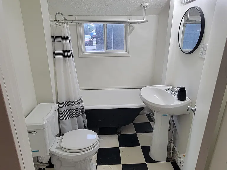 259 E Coatsville Ave — Photo 6