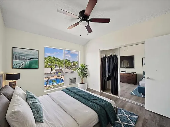 91-289 Hanapouli Cir APT 5J, Ewa Beach, HI 96706