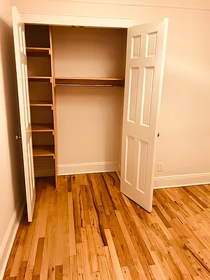 Rented by Metropolis Real Estate of Manhattan | media 30