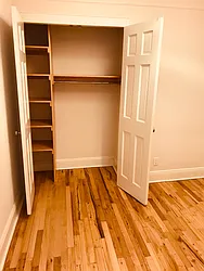 Rented by Metropolis Real Estate of Manhattan