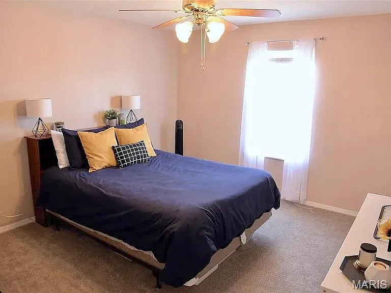 347 Logan Dr — Photo 14