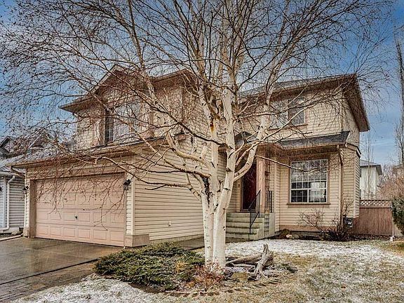 3rd image of 39 N Douglasview Rd SE