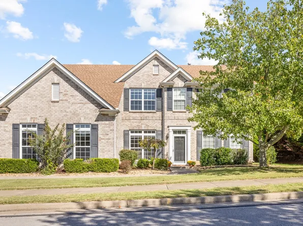 1808 Woodland Farms Ct, Old Hickory, TN 37138