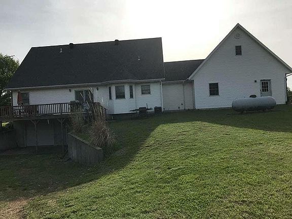 2nd image of 11251 Highway 63 S