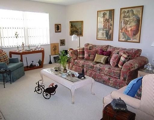 All furniture included
