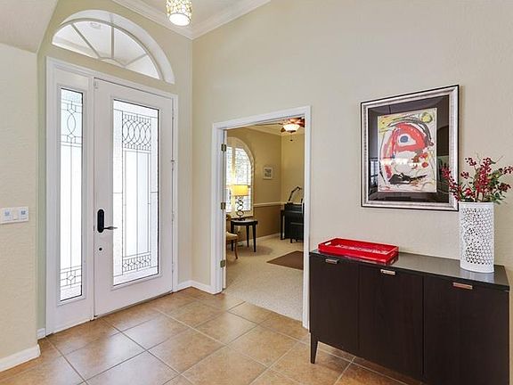3rd image of 27540 Kirkwood Cir