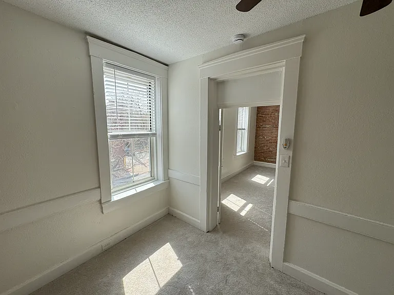 1035 Allen Ave #2F — Photo 7