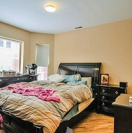 3rd image of 1622 W Columbia Ave APT 2S