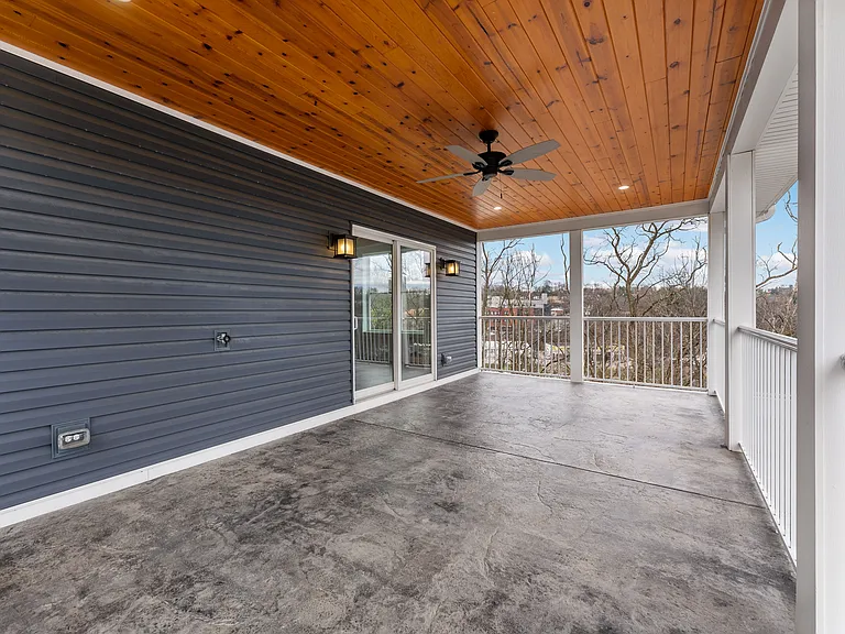 1819 Chessland St — Photo 13