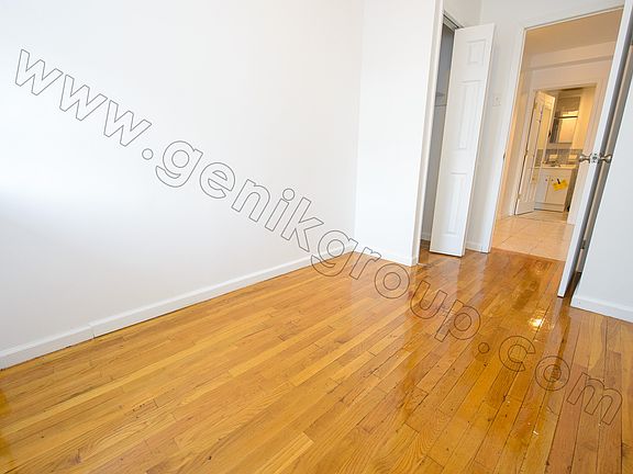5th image of 25 Orchard St APT 601