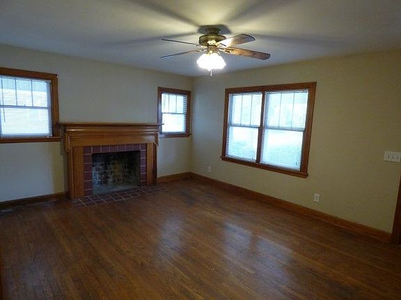 2nd image of 716 Fairview Ave #A