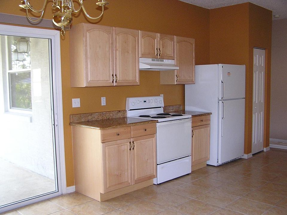 2nd image of 107 Ryan Dr