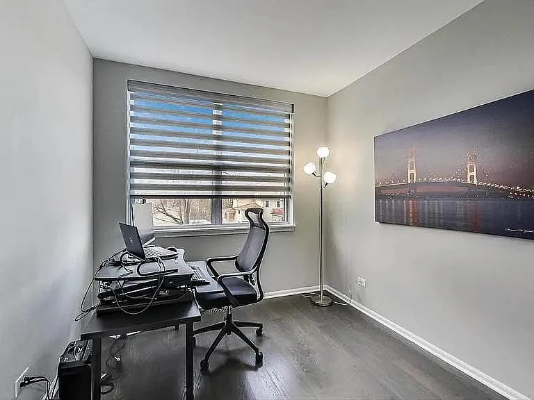 944 Madison St — Photo 3