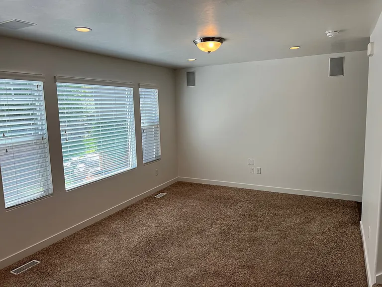 14285 S Side Hill Ln — Photo 6