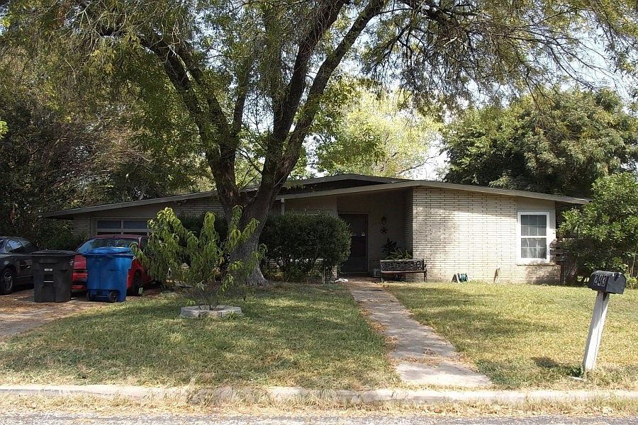 1st image of 243 Artemis Dr