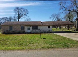 301 Motley St, Tenaha, TX 75974