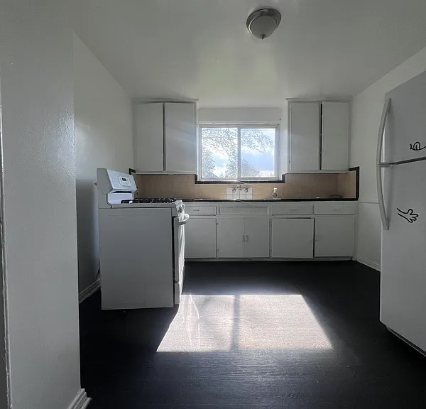13364 Corbett St #2 — Photo 5