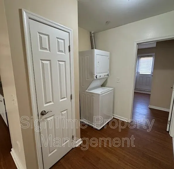 44 E Franklin St #3W — Photo 8