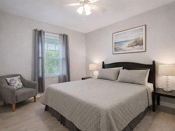 3rd image of 501 S Magnolia Ave APT 4