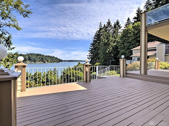 3rd image of 5226 Sunset Dr NW
