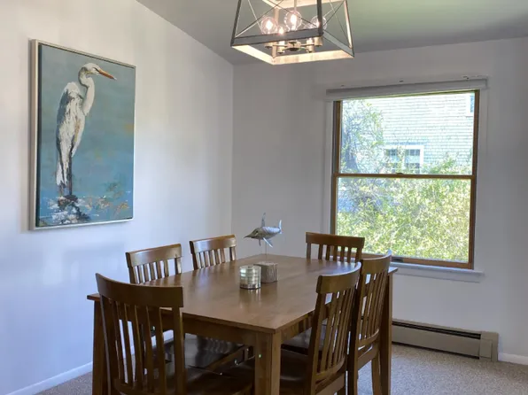 930 Sound Shore Rd, Riverhead, NY 11901