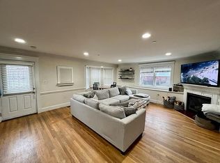 163 E Cottage St #1, Boston, MA 02125