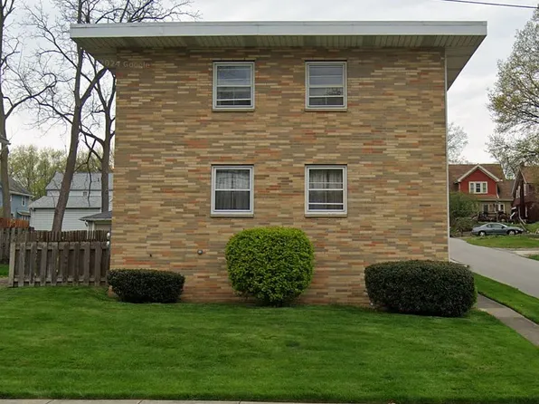 2330 Miller Ct, Cuyahoga Falls, OH 44221