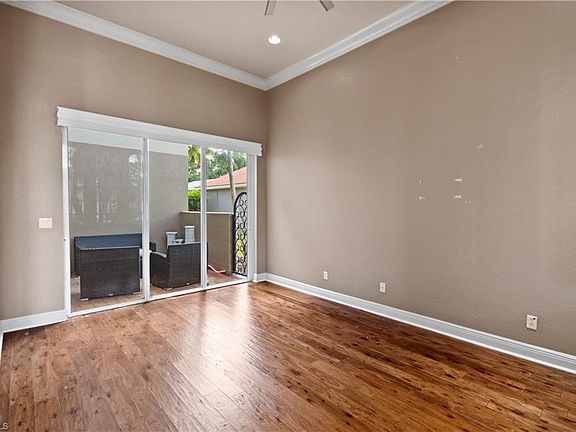 5th image of 8773 Largo Mar DR