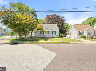 78 S Poplar Ave, Maple Shade, NJ 08052