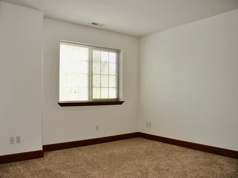 940 W Willow Lake Loop — Photo 16
