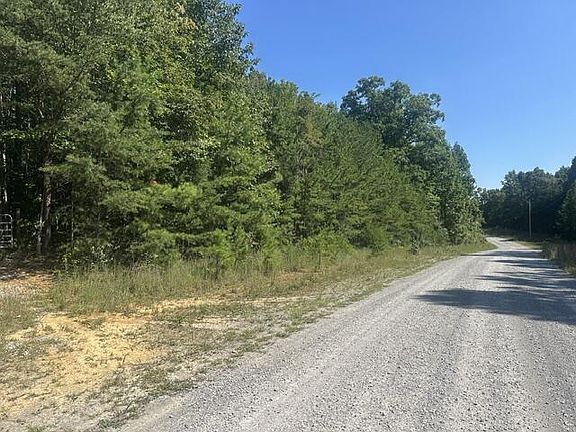 3rd image of 70 Parkstown Ext