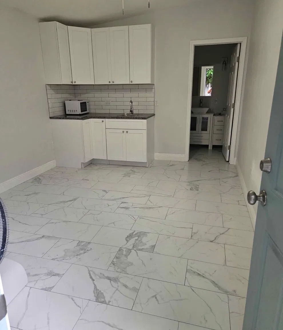Pineway Dr, Orlando — Photo 1