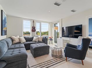 8575 Rivergrass Dr #360, Vancouver, BC V5S 0H4