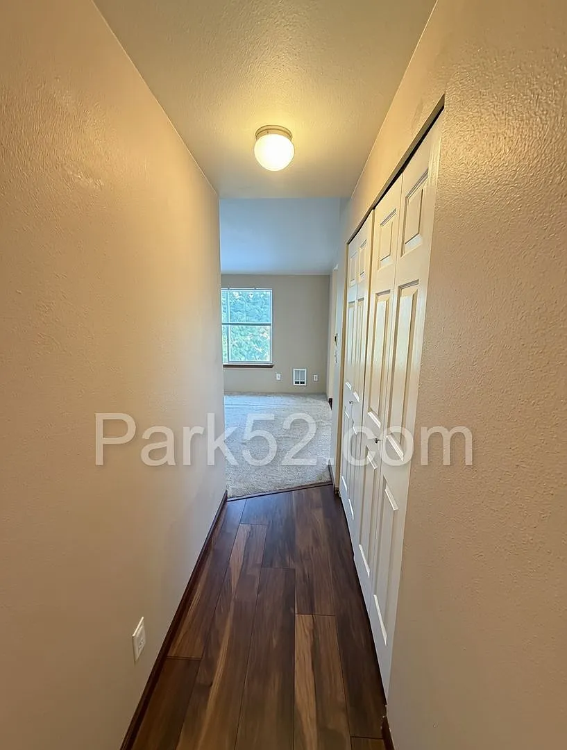 1/2 Off December Rent! Freshly Updated Exterior Spacious 2 Bedroom, 1.5 Bath Apartment in a Small... — Photo 1