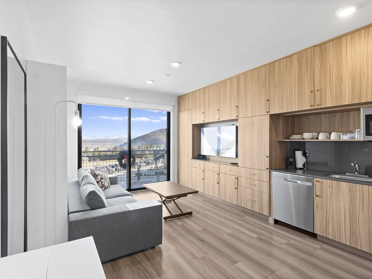 Studio, 402 sqft, $1,700 — Photo 3