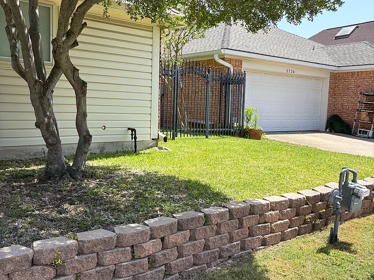 2738 Hickory Bend Dr — Photo 15