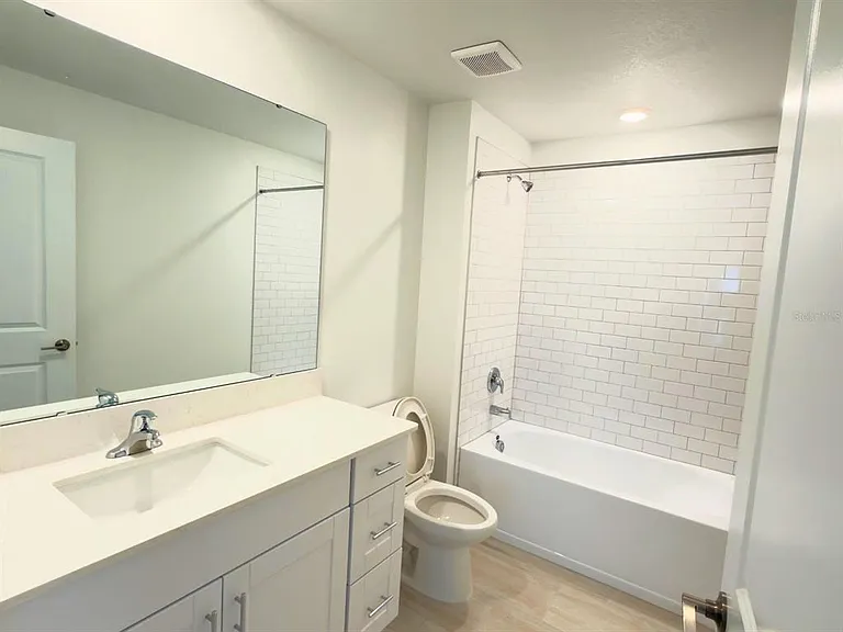 2318 Allium Roseum Ln — Photo 21