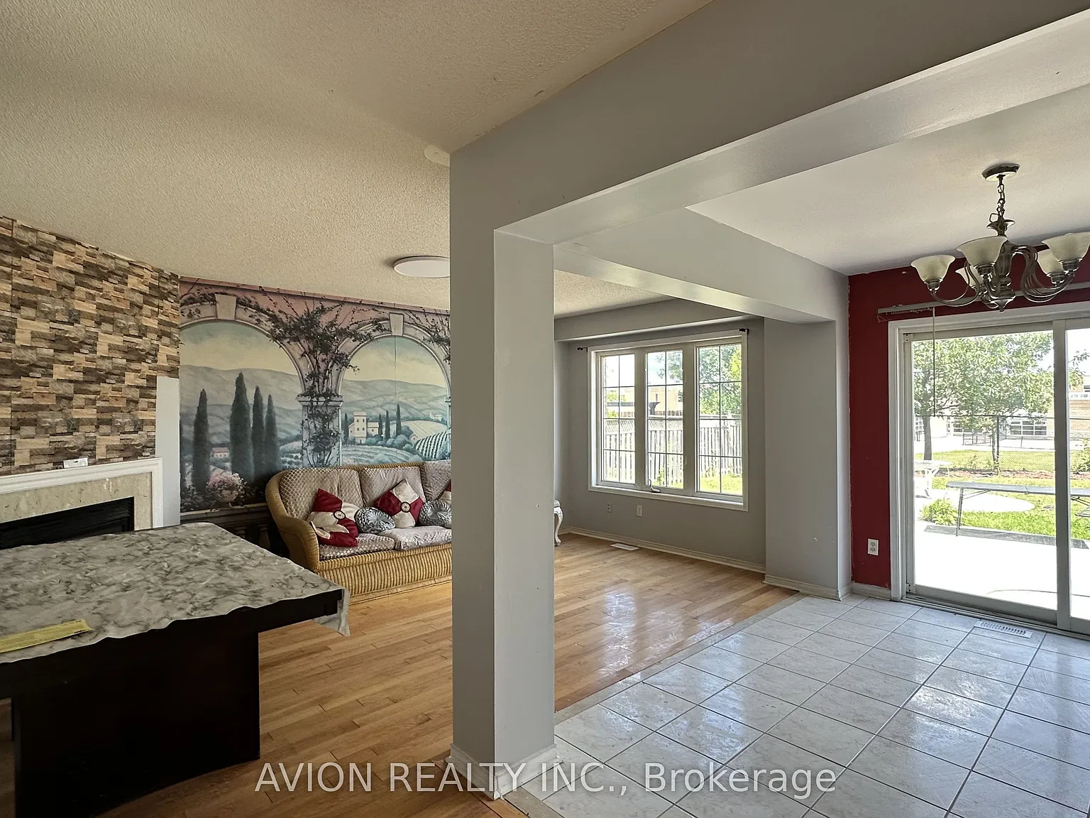 4 bed, $3,200 — Photo 3