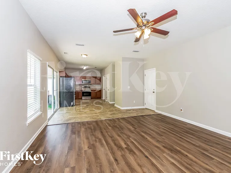7266 Rampart Ridge Cir — Photo 4