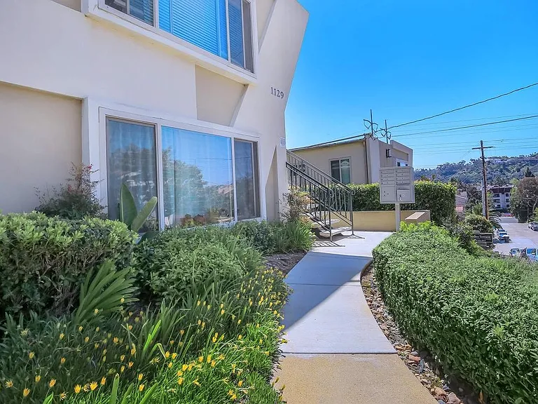 Fresno Terrace — Photo 27