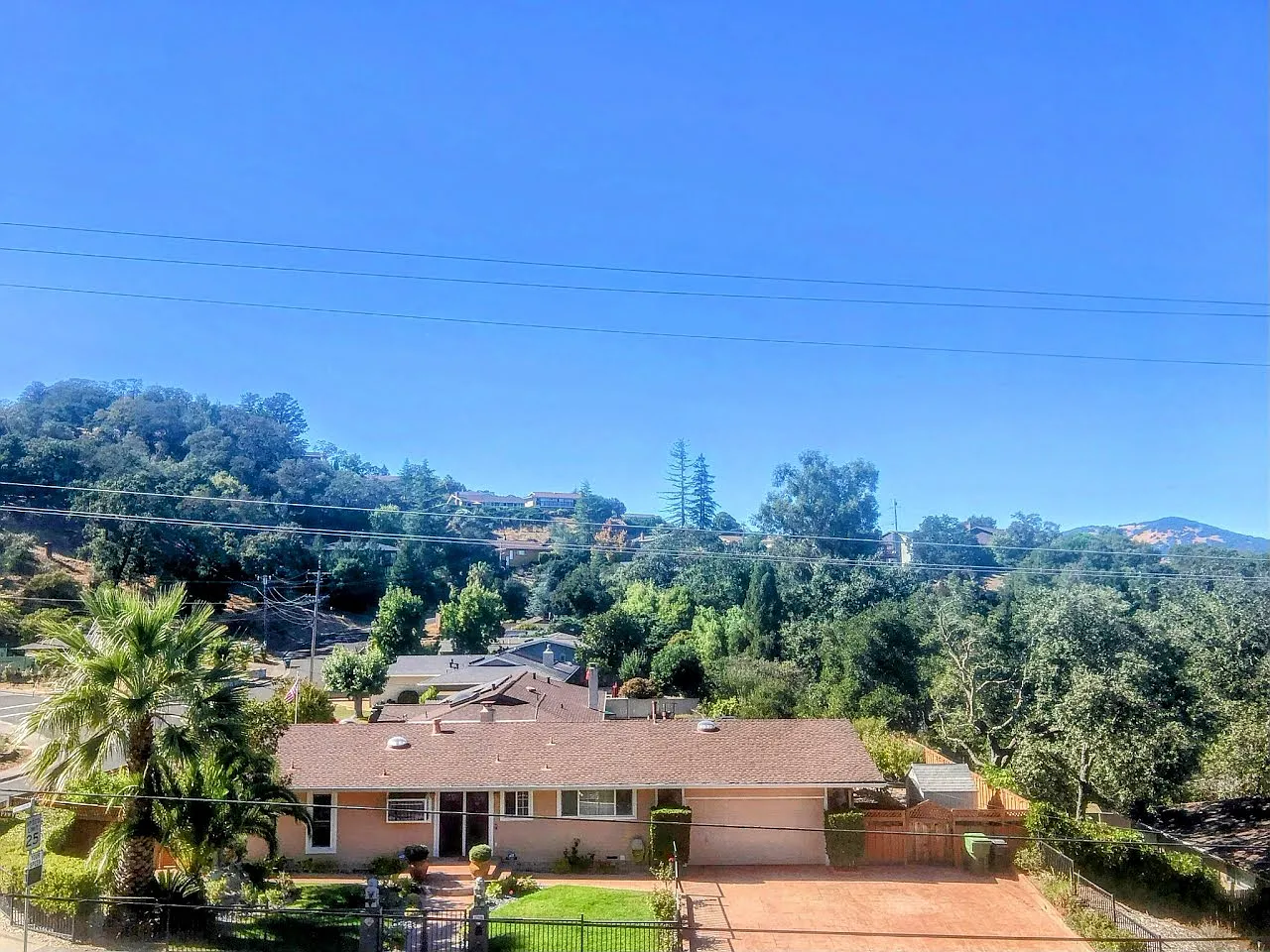 Sunset Pkwy, Novato — Photo 3