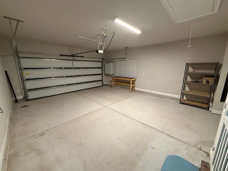 6510 Suwanee Rd — Photo 13