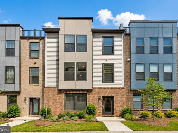 2383 Liberty Loop, Herndon, VA 20171