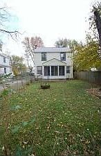 5th image of 2400 Taylor Ave