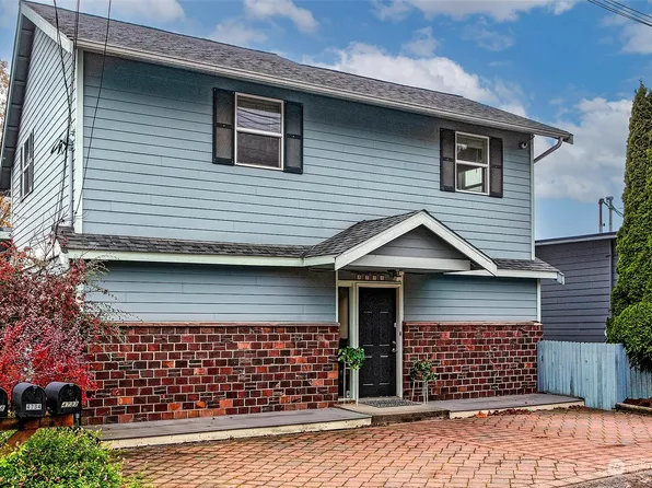 4733 23rd Avenue SW, Seattle, WA 98106