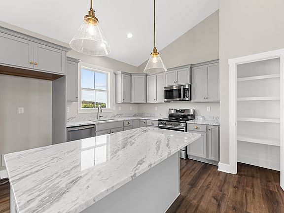 5th image of 2794 S Constitution Rte