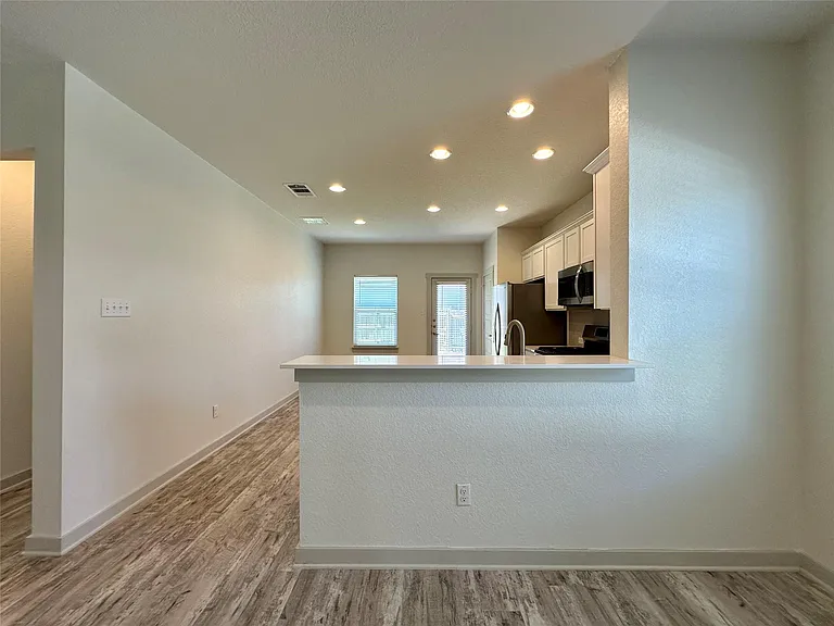 5132 Vanner Path — Photo 9