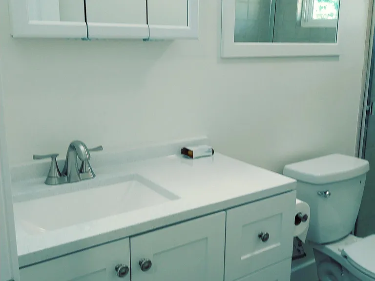 148 Walker Dr — Photo 2