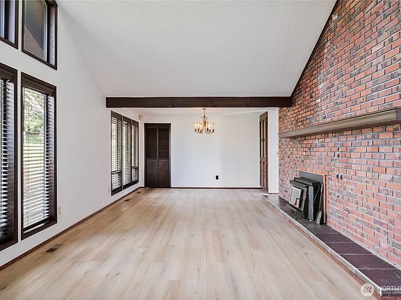 4th image of 2366 Seminary Hill Road